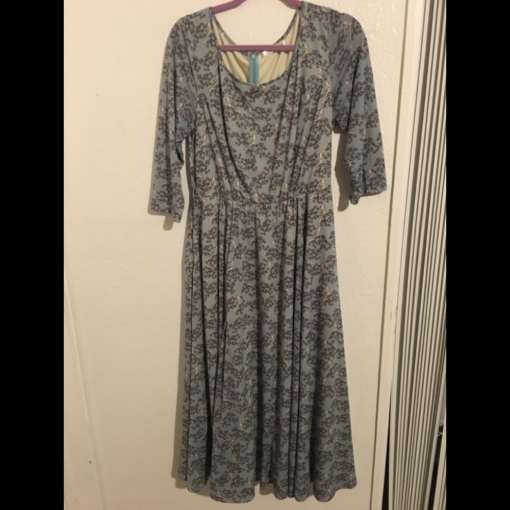 Eshakti dress (custom fittings)